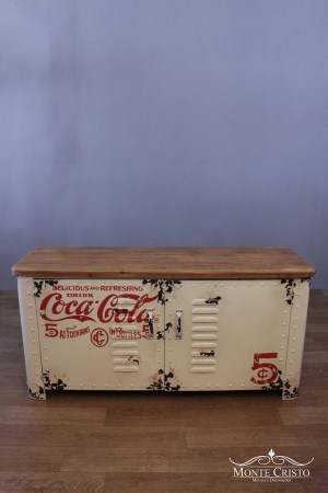rack-coca-cola-de-ferro-branco-com-tampo-de-madeira---1,15x0,39x0,56h.-(ur-90025117)-2